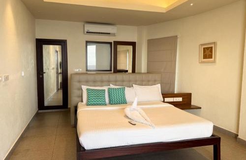 Denkanikota House | Beach Villa with Private Pool in Kochi - Alai