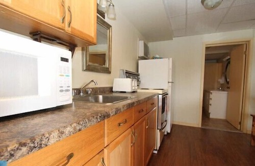 Wasaga Beach Cottage | Beach1*com - Riverfront Cottage 3 - Wasaga Beach