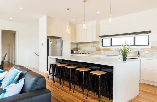 Smiths Beach House | Beachcomber Sunset - Located in Smiths Beach, the best part of Phillip Island