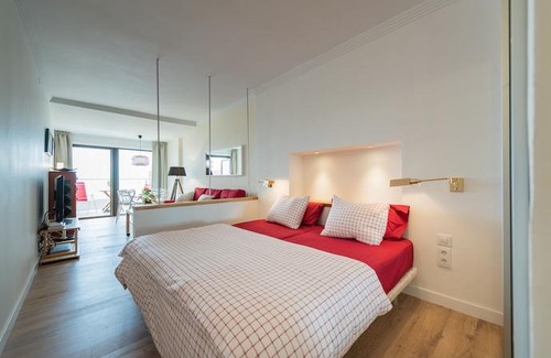 Las Palmas de Gran Canaria Apartment | Beachfront Open Terrace By Living Las Canteras