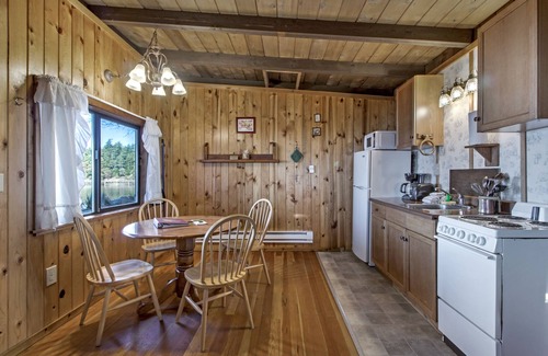 Eastsound Cabin | Beachfront 2BR Classic Cabin - stunning west-facing beach with epic sunsets!