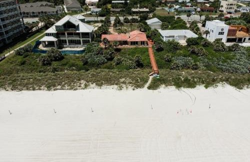River Ridge Estates House | Beachfront 4 Bedroom 4 Bath with Huge Deck Wifi