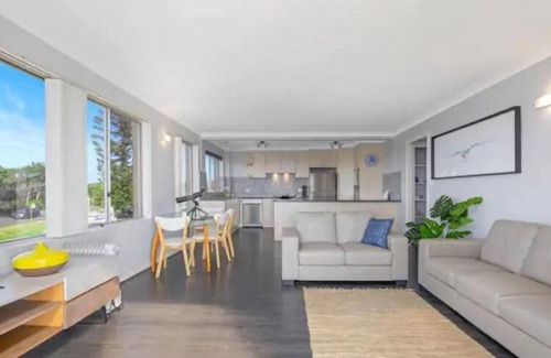 Port Macquarie Apartment | Beachfront Apartment - Port Macquarien