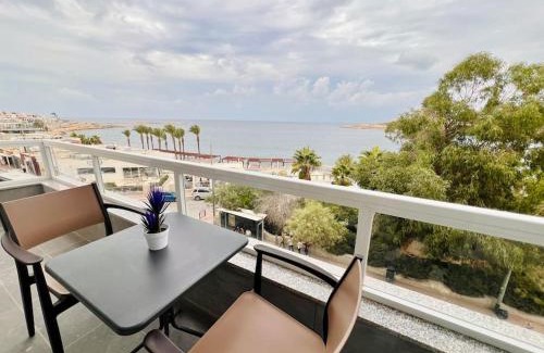 Qawra Apartment | Beachfront Apartment Bugibba