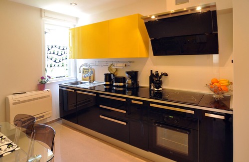 Bacvice Apartment | Beachfront Apartment Barbara, near Bacvice beach walking distance from old town