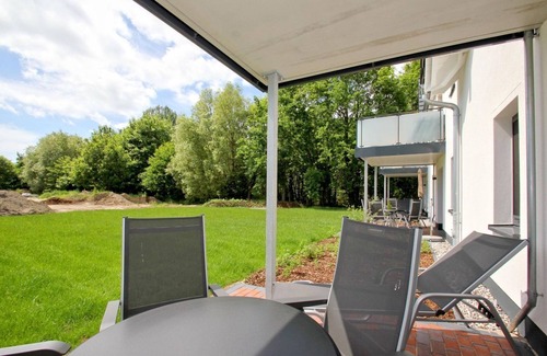 Monchgut-Granitz Apartment | Beachfront apartment with terrace, use of swimming pool and sauna - Rex Rugia FeWo 11-3