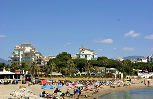 Puerto Banus Apartment | Beachfront apt for family