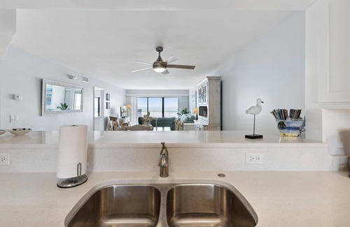 Cocoa Beach Condo | Beachfront Beauty in downtown Cocoa Beach