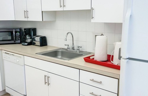 Hollywood South Central Beach Apartment | BEACHFRONT BLISS IN HALLANDALE BEACH - 11E