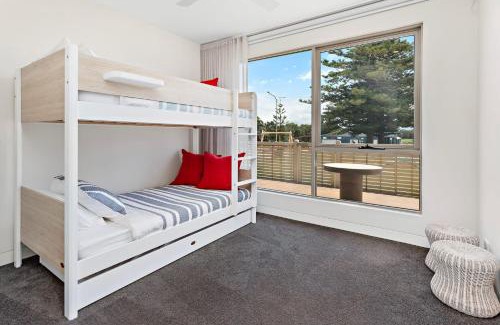Shellharbour House | Beachfront Bliss