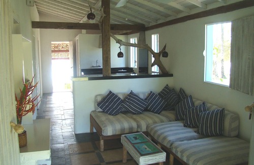 Marau House | Beachfront Casa Pescador and chalet