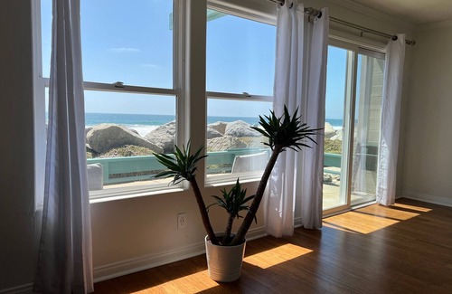 Imperial Beach Condo | Beachfront condo-amazing views!