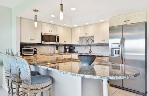 Whitney Beach Condo | Beachfront Condo with a Beautiful, Renovated Kitchen, Shared Pool, & Tennis