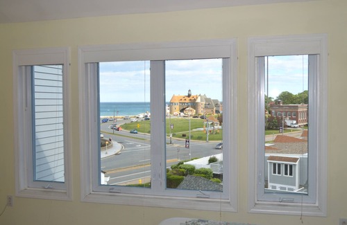 Narragansett Pier Condo | Beachfront Condo with Views