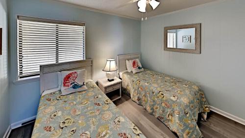 Myrtle Beach House | Beachfront Condo with an Outdoor Pool BBQ Area
