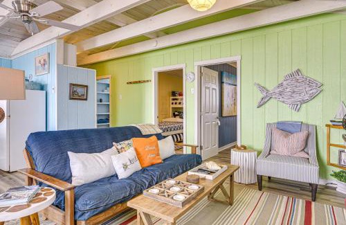 Freeport House | Beachfront Cottage with Boardwalk in Freeport