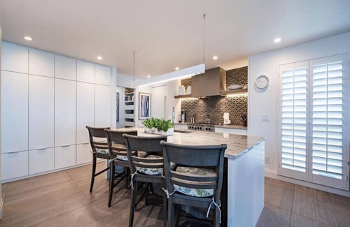 Bonita Springs Apartment | Beachfront Dream - Stunning View Directly on Beach