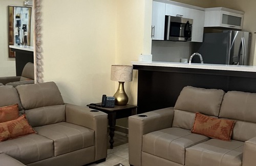 Barrio Los Villalobos Condo | Beachfront- Fully renovated 3BDRs- Bahia Encantada- 24h Security.