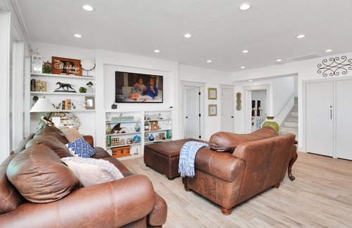 Miramar House | Beachfront Luxury, Pet Friendly on Secluded West End of Galveston Island