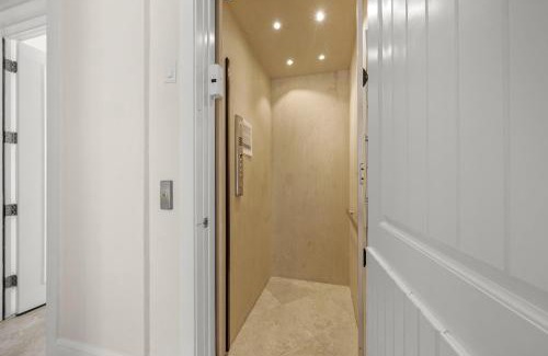 Bradenton Beach House | Beachfront Paradise - direct access to the Gulf
