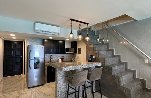 Punta Cancun Condo | Beachfront PENTHOUSE - 2 rooms, 2 balconies, maid service