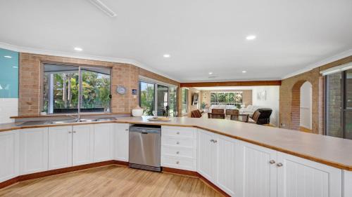 Culburra Beach House | Beachfront Pool House