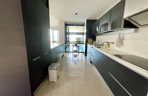 Rawai Villa | Beachfront Pool Villa Rawai Phuket
