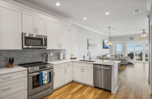 Port St. Joe House | 🌊Beachfront! 🩴Private beach access. 🏊Private heated pool coming early 2026!🌞