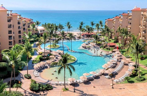 Flamingos Condo | Beachfront Resort & Spa