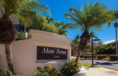 Kihei Condo | Beachfront Studio | Walk to Kamaole Beach + Pools