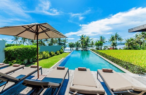 Cemagi Villa | Beachfront2, 3 Bedroom Villa, Car+Driver, Cemagi;
