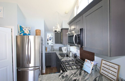 East Sandwich Cottage | Beachland G - Updated cottage- steps to East Sandwich beach w/central A/C