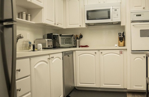Hollywood South Central Beach Apartment | Beachside, 5th floor, 2 bedrooms, 2 full baths