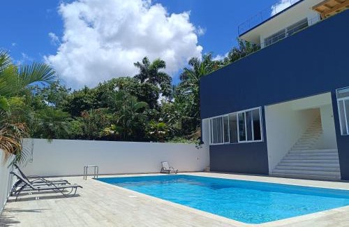 Las Terrenas Apartment | Beachside Apartment with Ocean View, Garden and 2 Swimming Pools