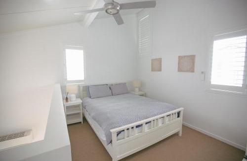 Casuarina House | Beachside Escape 200m From Ocean