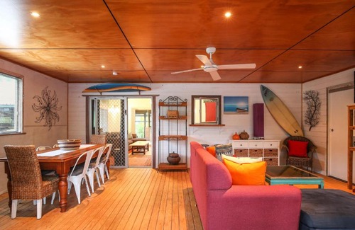 Huskisson House | Beachside Family Home with Private Pool and BBQ