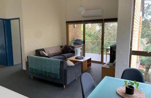 Boomerang Beach Apartment | Beachside Haven Free Linen Wi-Fi Netflix air con