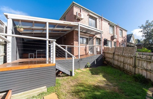 Seaford House | Beachside hidden gem.