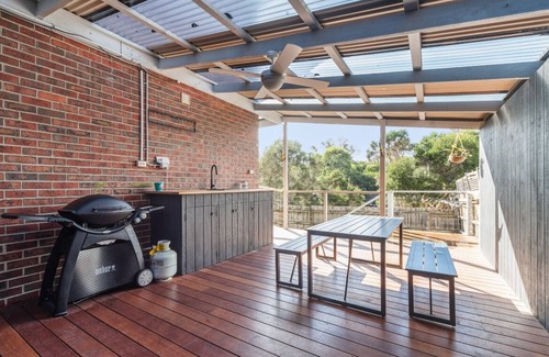 Seaford House | Beachside hidden gem.