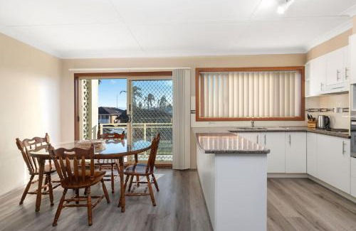 Warilla Apartment | Beachside Nook at Warilla