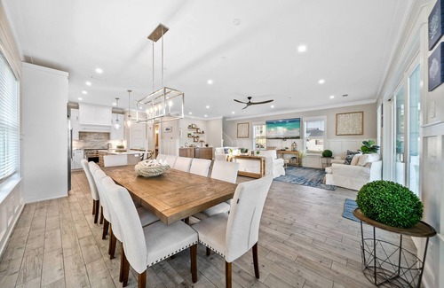 Bid-a-wee Beach House | Beachside Paradise. The Perfect Coastal Retreat 8BR 7Bath Private Pool