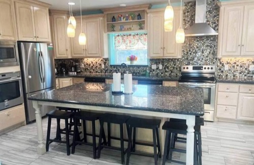 South Padre Island House | BEACHVIEW, 100'TO BEACH, POOL/JACUZ, BILLIARD, FAM REUNION!