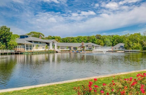 Sea Scape Resort | Beachwoods -- a premiere 4 season resort property 5 min. from the beach!