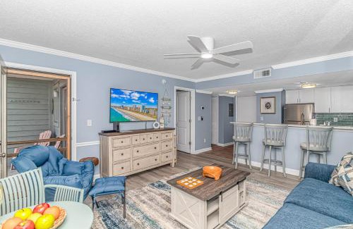 Myrtle Beach House | Beachy First-Floor -1 Bed 1 Bath Condo - Myrtle Beach Resort 4102