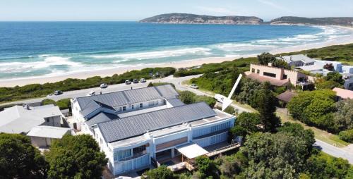 Robberg Beach Apartment | Beachy Head Hideaway 10 - Sea Views Robberg Beach