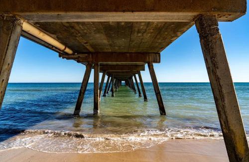 Henley Beach Apartment | Beachy Keen in Gorgeous Henley Beach