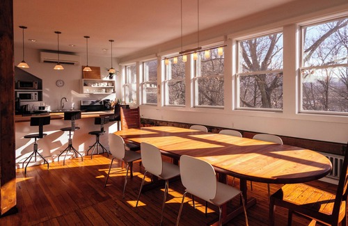Beacon Apartment | Beacon Penthouse Loft with a View of Mount Beacon