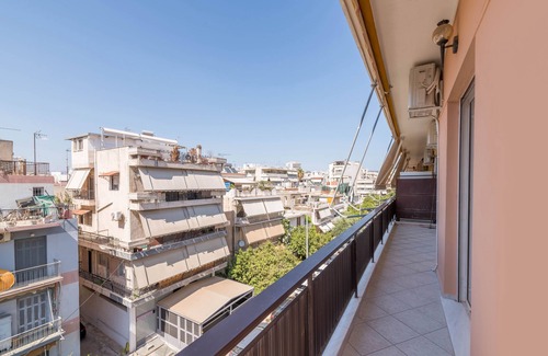 Palaio Faliro Apartment | Beaming 2BR Apartment in Paleo Faliro