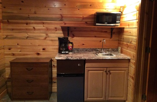 Thompson Falls Cabin | Bear Creek Resort, Upper Cabin Suite (double queen), Upper Cabin Suite (double queen)