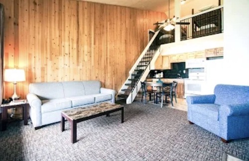 Garden City Apartment | Bear Lake Ideal Beach Resort namazing family friendly resort,right on the beach!